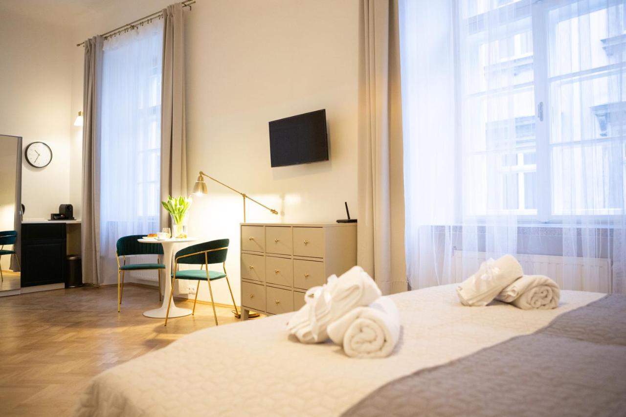 Apartments Roman Краков Экстерьер фото