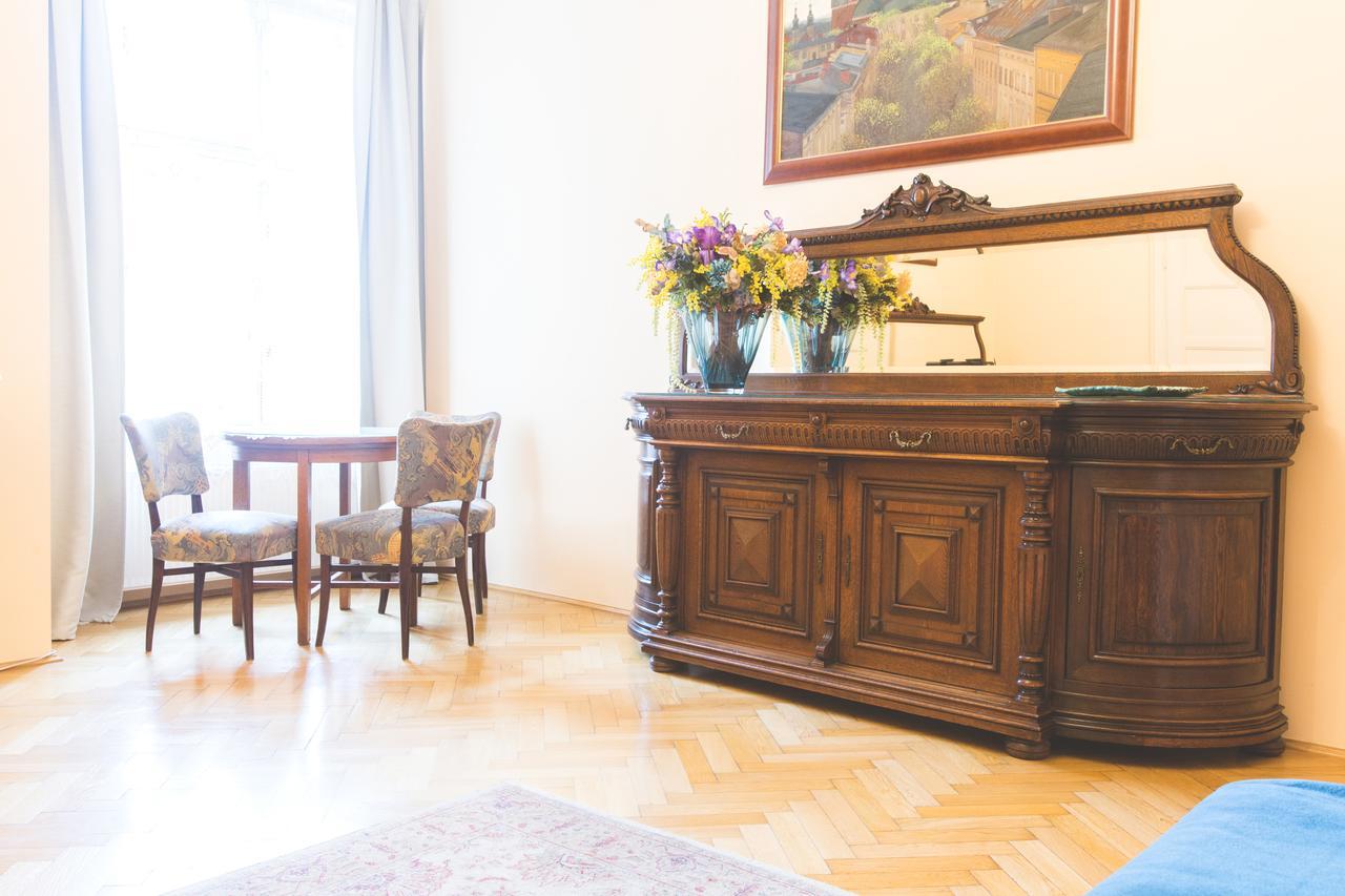 Apartments Roman Краков Экстерьер фото