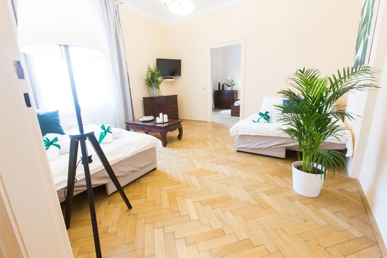 Apartments Roman Краков Экстерьер фото
